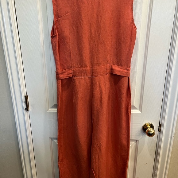 Rust colored Jumpsuit - Picture 3 of 5